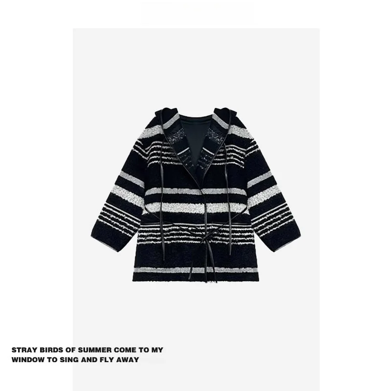 

Пальто Forever 2 на осень-зиму, свободного кроя, из твида, с капюшоном, дизайнерское, в полоску, удобное, с V-образным вырезом, длинный рукав