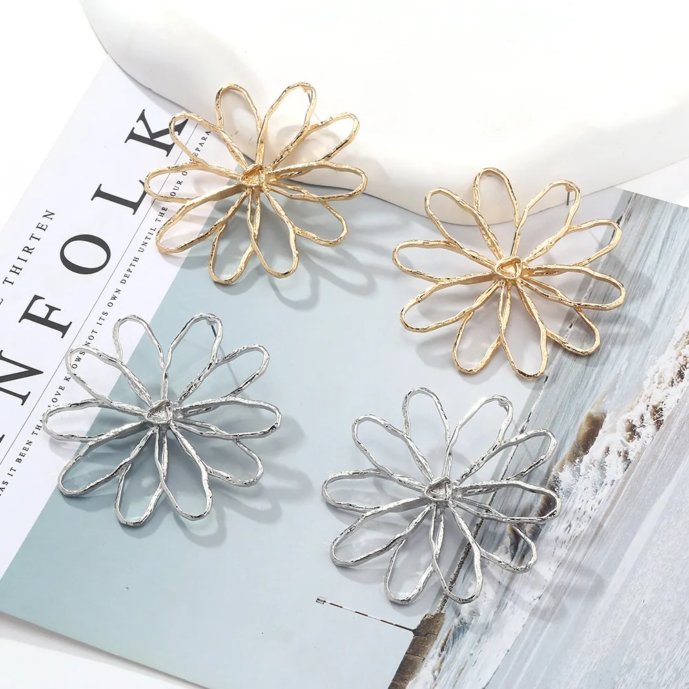 ZA 2024 New Exaggerated Hollow Out Large Flower Earrings ,Retro Metal Flower Earrings,Elegant Banquet Party Women Accessories