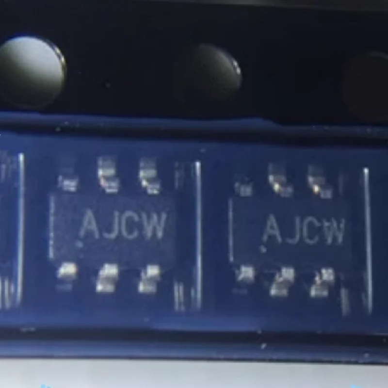 10PCS/MCP4725A0T-E/CH AJ SOT23-6 Neue Original Lager