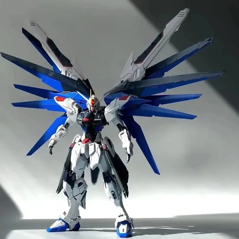 DABAN 6650 Strike Freedom Ver.2.0 MB MG 1/100 SEED DESTINY DIY Assembly Action Figures Anime Model Toy Surprise Gift Boyfriend