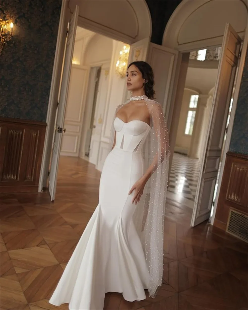 2025 Strapless Satin White Wedding Dress Sequin Cape Sweetheart Sheath Mermaid Wedding Dress Custom Beach Wedding Dress