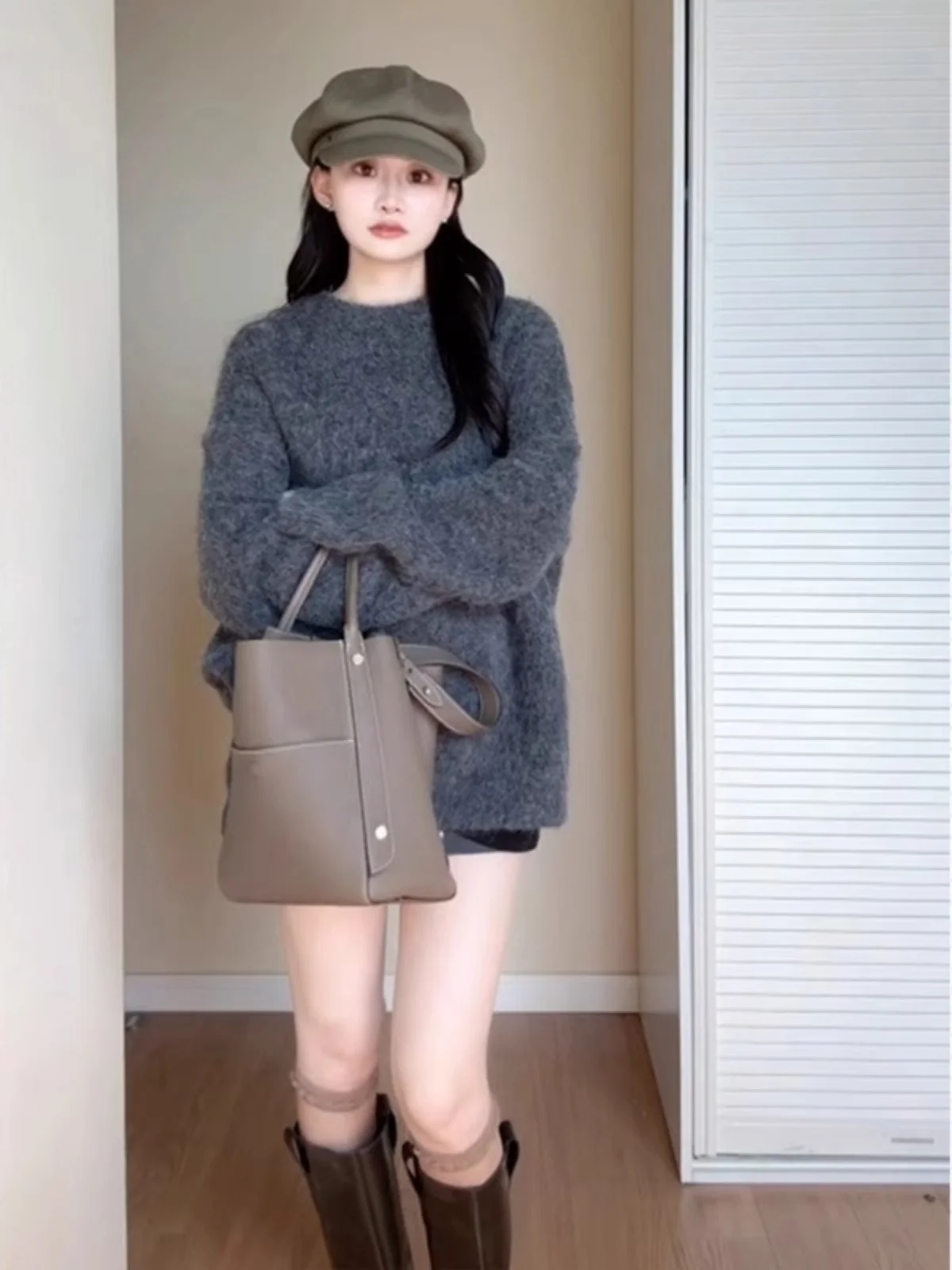 

Свитера Джемперы Пуловеры Женские Зеленые Курортные Цветы Аппликации Сад Природа Цветок Женственные Довольно Солодкие Вышитые Красивые