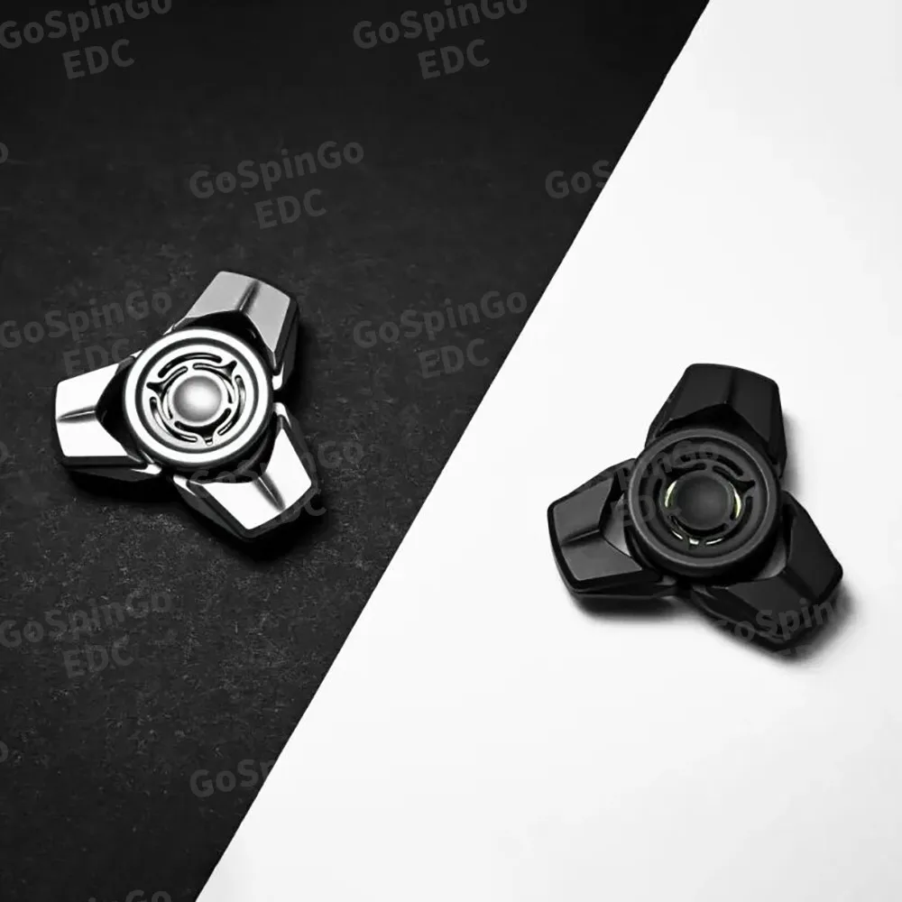 ฟิดเจ็ตสปินเนอร์ TSEDC คาบูโต แบบสามใบพัด ของเล่นคลายเครียด ของเล่นโลหะแปลกใหม่ สำหรับผู้ใหญ่