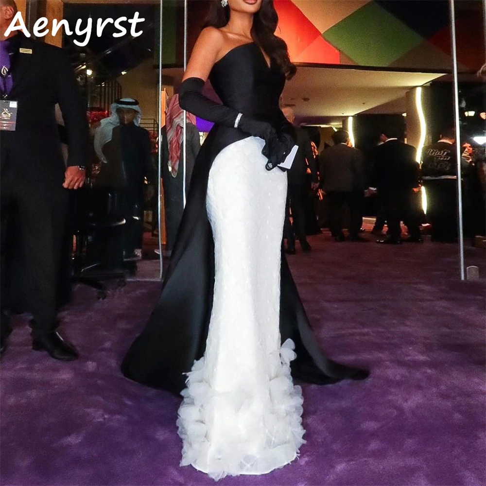 Aenyrst Elegant Contrast Color Strapless Satin Prom Dresses Mermaid 3D Appliques Evening Gowns Floor Length Formal Party Dress