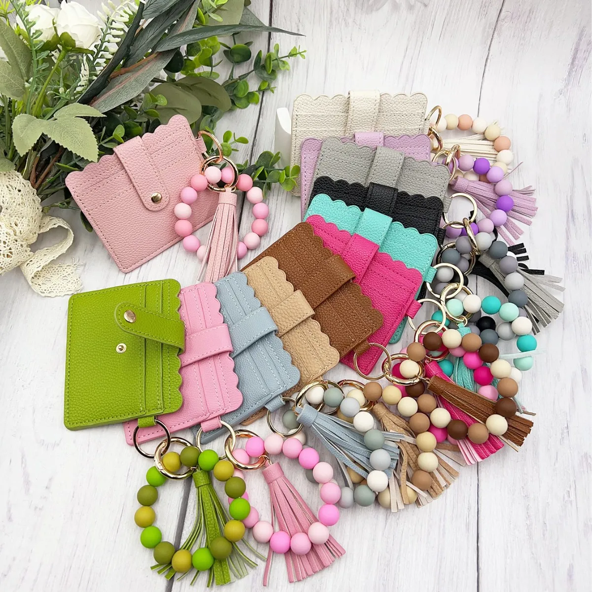 

Silicone Bead Bracelet Card Holder Solid Color Silicone Bead Wristband Tassel Women Leather Wallet Card Case Portable Coin Purse
