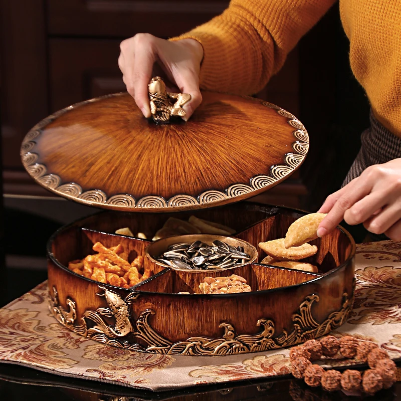 

New Chinese fruit box fruit plate living room compartment with lid nut plate dried fruit snacks