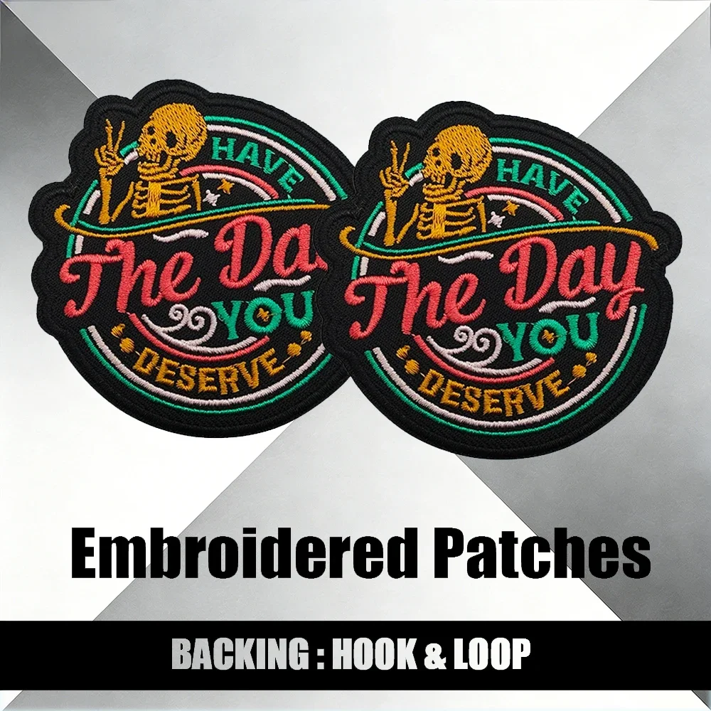 

Саркастическая вышитая нашивка с игривым дизайном в виде черепа и V-образного знака — значок «Пусть у тебя будет день, который ты заслуживаешь» для одежды и аксессуаров