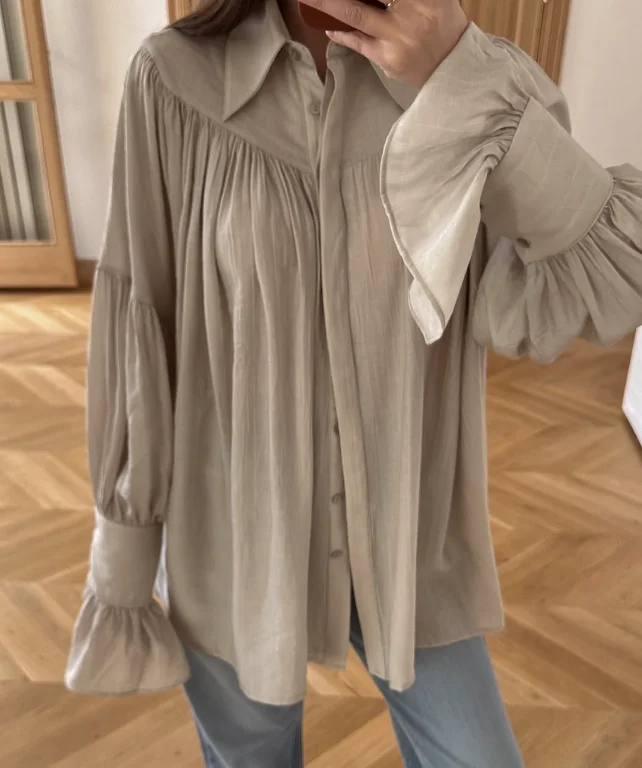 Fashionable style collar, flared sleeves, pleated loose long sleeved shirt top for spring/summer 2025 women's clothing