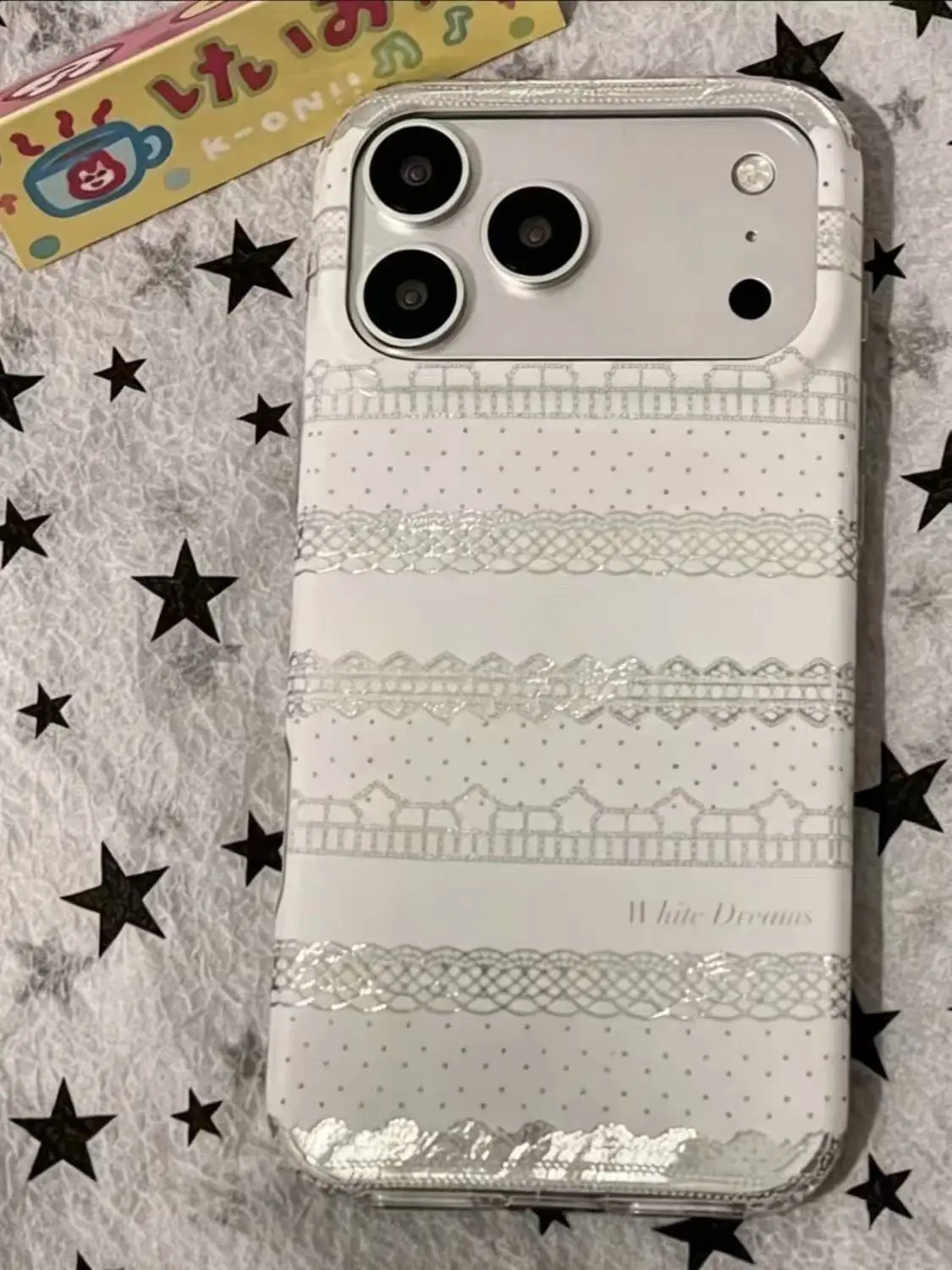 Coque de téléphone coréenne blanche à lignes de dentelle laser brillantes pour iPhone Ultra 18 17 AIR 16 15 14 13 12 11 Pro 16Plus Mini Y2K
