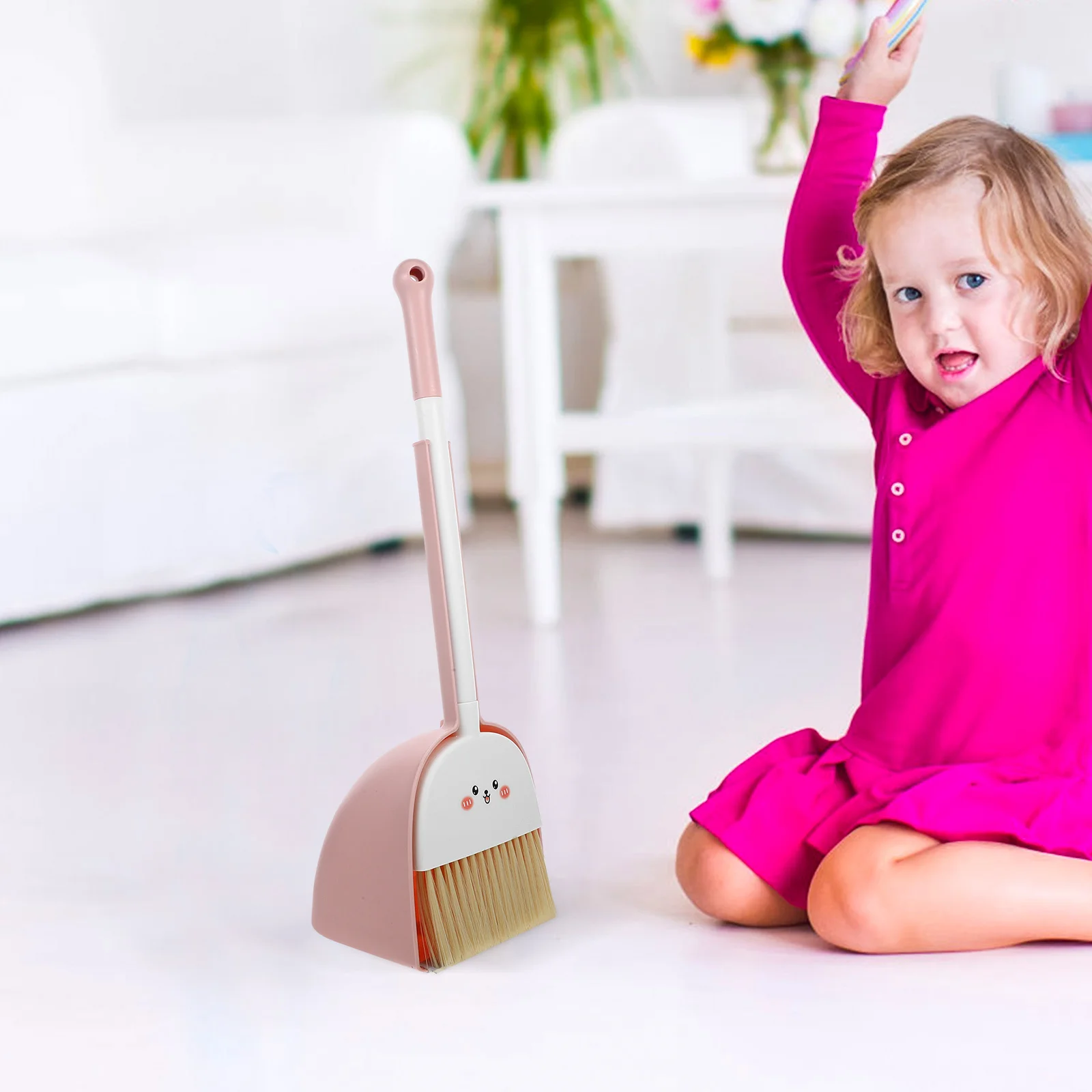 1Set Childrens Broom and Dustpan Set Fine Workmanship Sturdy for Long Lasting Use Kids Broom and Dustpan Cleaning Set