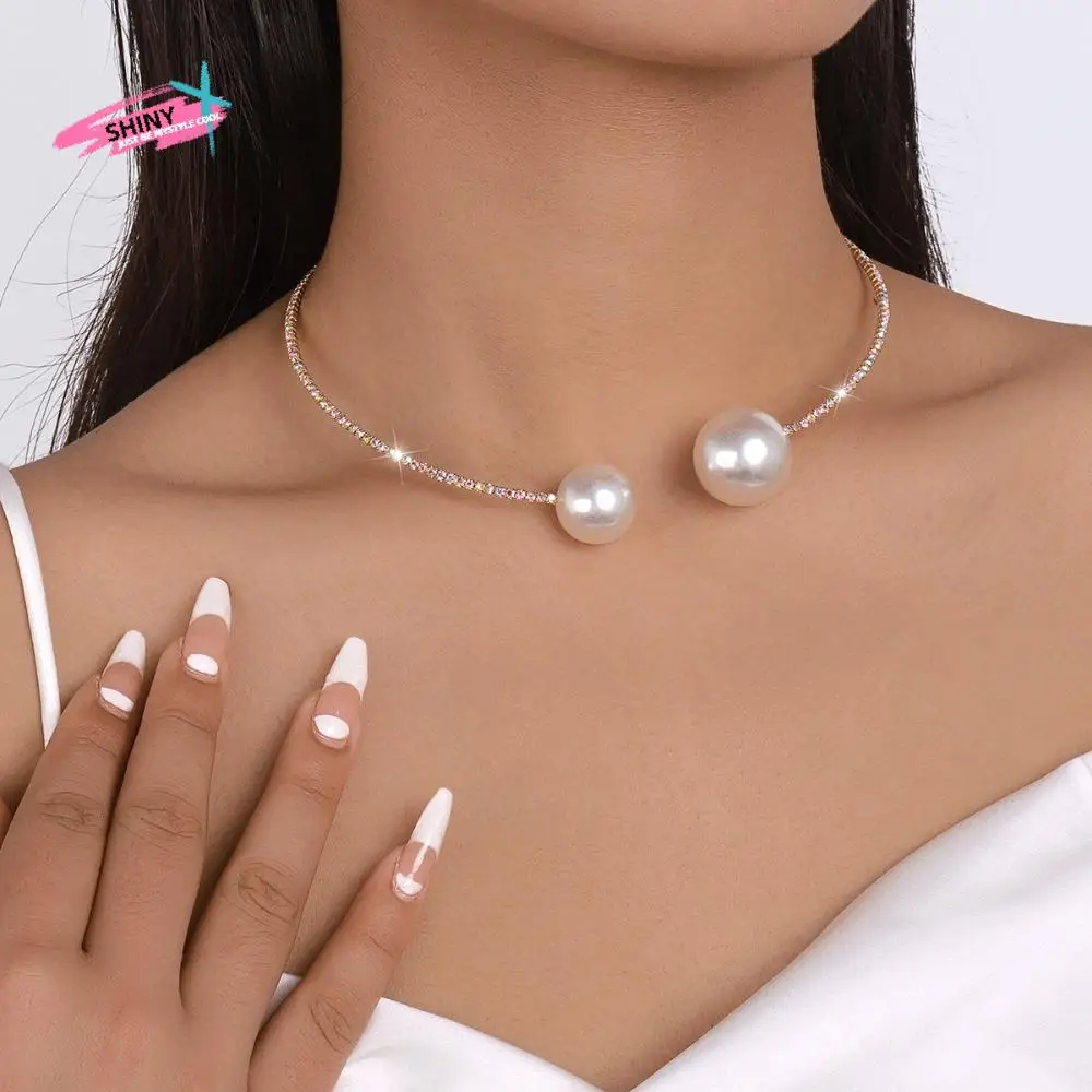 

Korean Style Heart Collar Choker Gold and Silver Rhinestone Large Pearls Necklace Fashion Banquet Jewelry Open Collar Necklace