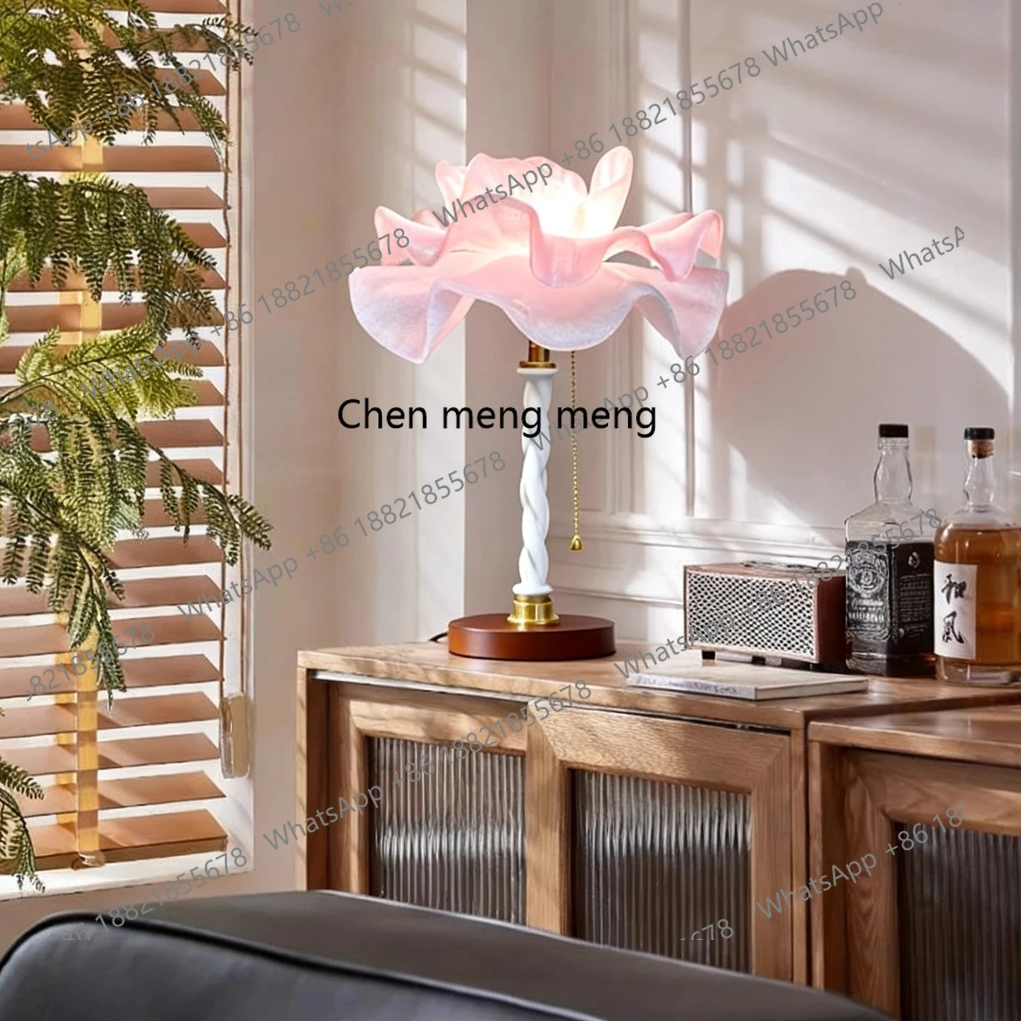 

Petal desk lamp French cream wind bedroom bedside night light warm romantic art study decorative lamp