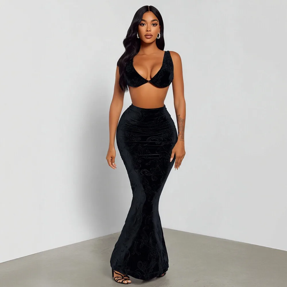 

Unisex Knitted Short Sleeve Casual Tee Spooky Pumpkin Print Pinstripe Design for Party Fashion Top for Women