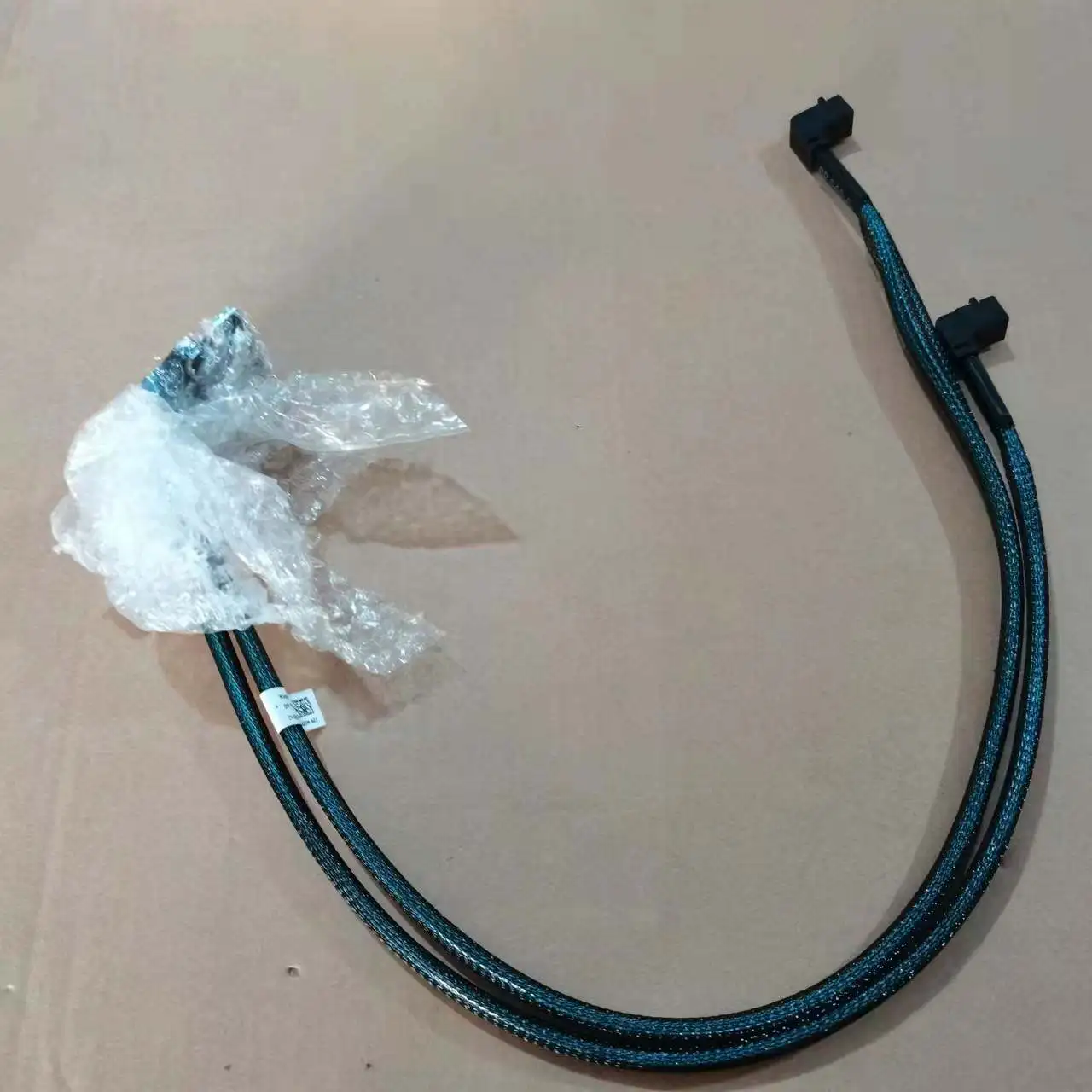 

For Dell PowerEdge R730 2.5 8-disc 16-disc mini array card data cable F037K