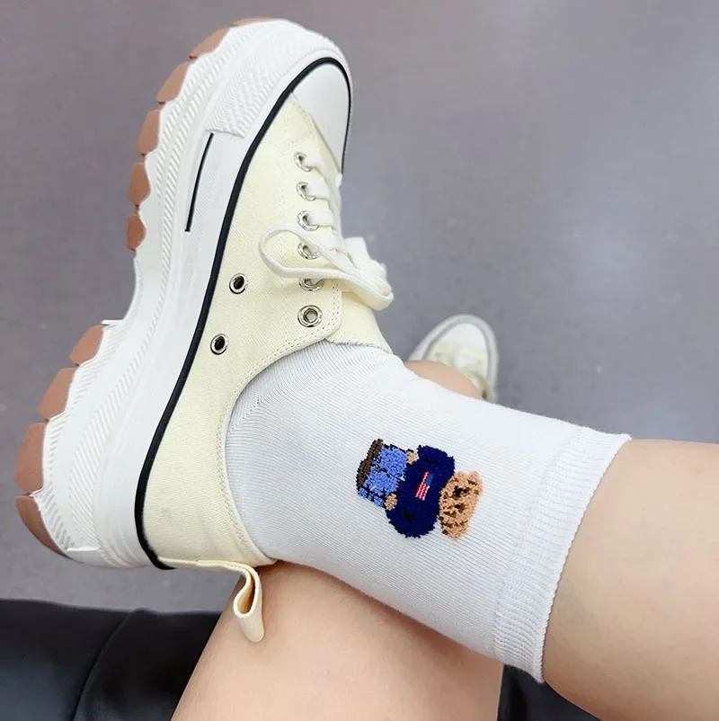 Good Quality Cartoon Elegant Lady Bear Women\'s  Cute Socks Cotton Harajuku Style Woman Novelty Breathable Sox Christmas Gifts