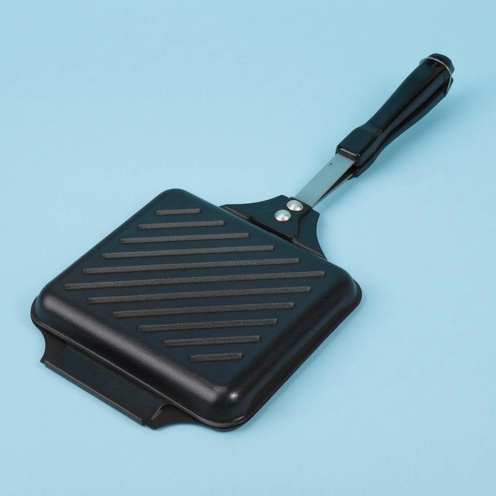 Double-Sided Grill Pan Even Heat Distribution Double Sided Sandwich Press Square Grill Pan Hinged Cookware Ribbed for Stovetop