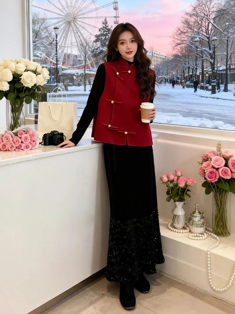 

New Spring Red Chinese Style Women's Fashion Set Vest Base Shirt Half Skirt Three-piece Set Warmth Medium Elasticity High Waist
