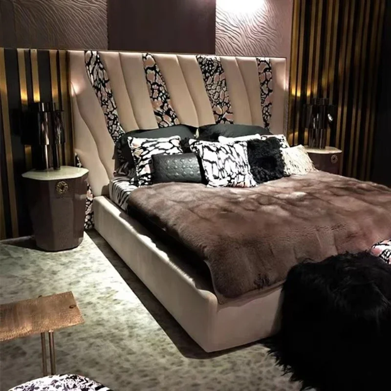 Factory price new Yiguang designer leopard print leather back bed simple high-end villa luxury bedroom double bed