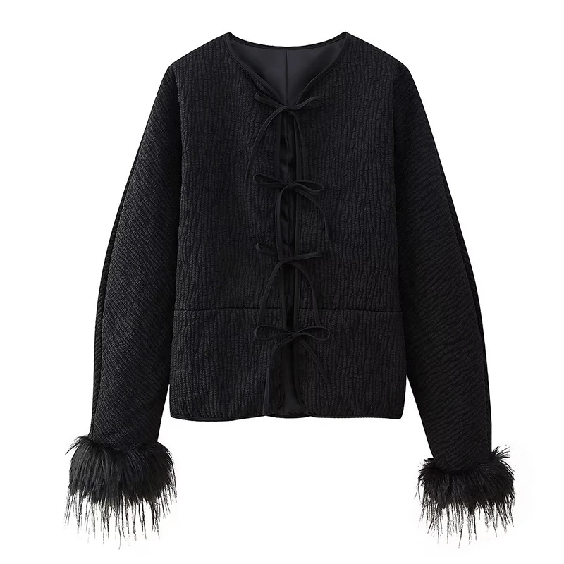 

2024 Autumn/Winter Feather Black Jacket European Streetwear Fashion Round Neck Strap up Coat Female Fur Spliced Cotton Jacket