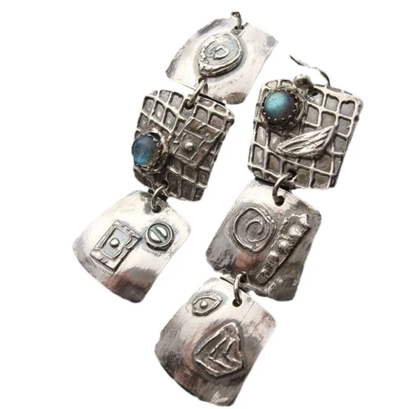 Zigeuner quadratische Metall blaue Stein Ohrringe handgemachte Schmuck geschnitzte Muster geometrische Tropfen Ohrringe für Frauen Party Accessoires Geschenke