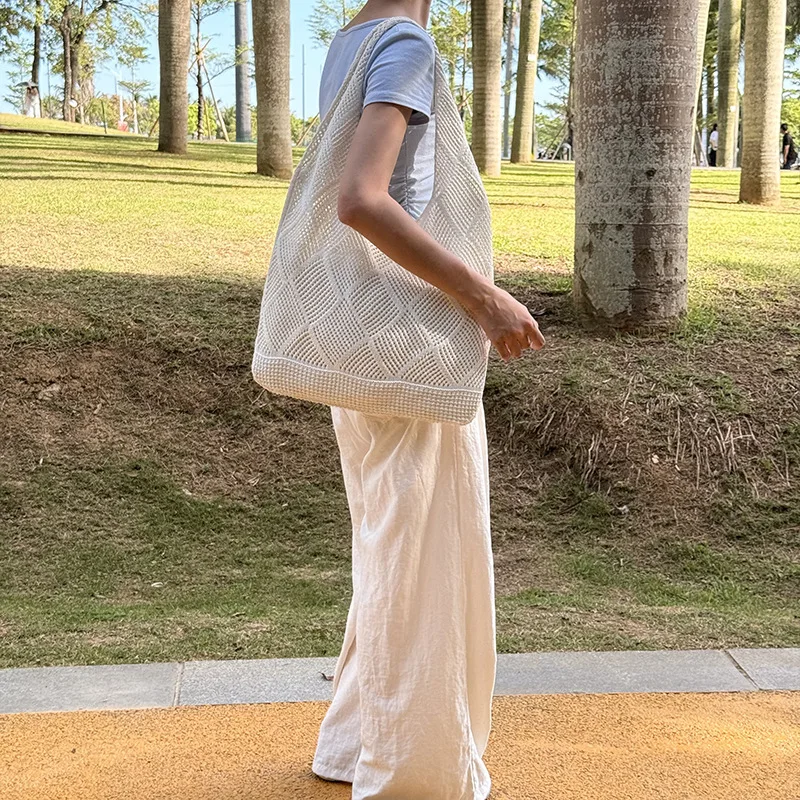 Knitted Bag Women Shoulder Bag Hollow-out Solid Simple All-matching Beach Bag Weaving Soft Fashionable Personality