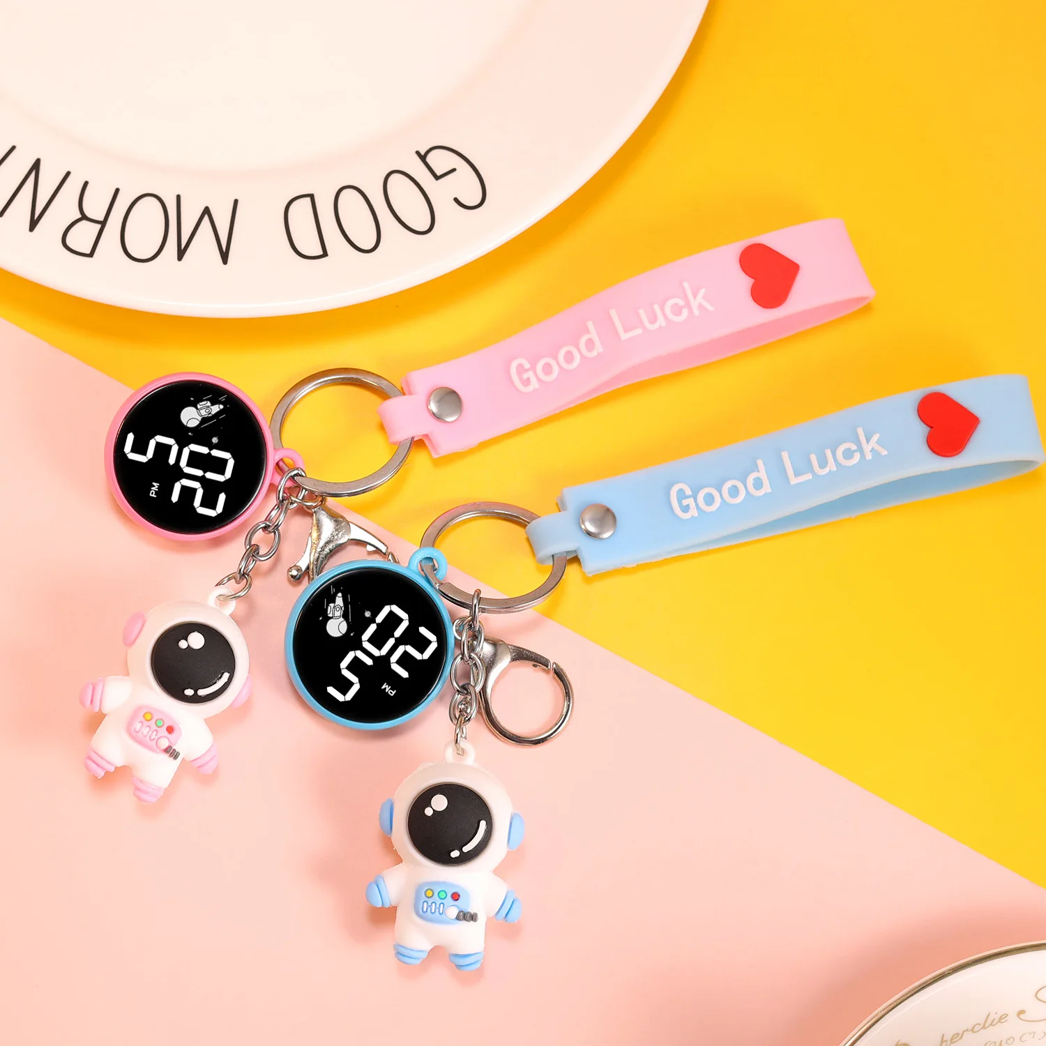 New Personality Creative Couple Pendant Watch Cute Student Children's Schoolbag Key Chain Pendant Electronic Watches