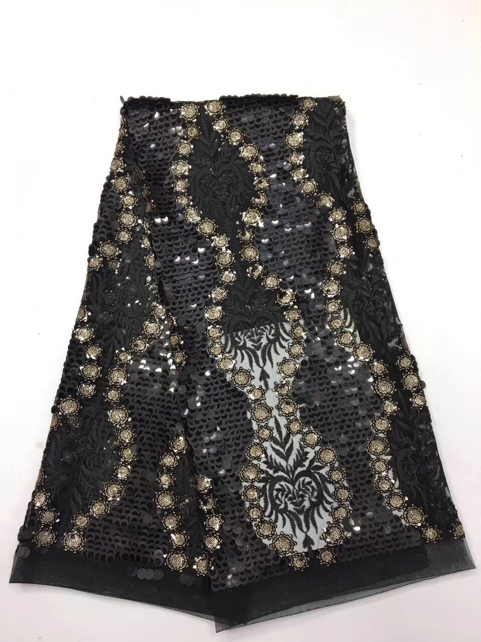 

Latest Beaded Lace 2021 Fashion African Lace Fabric Tulle African French Lace Fabric High Quality Nigerian Fabrics CD45