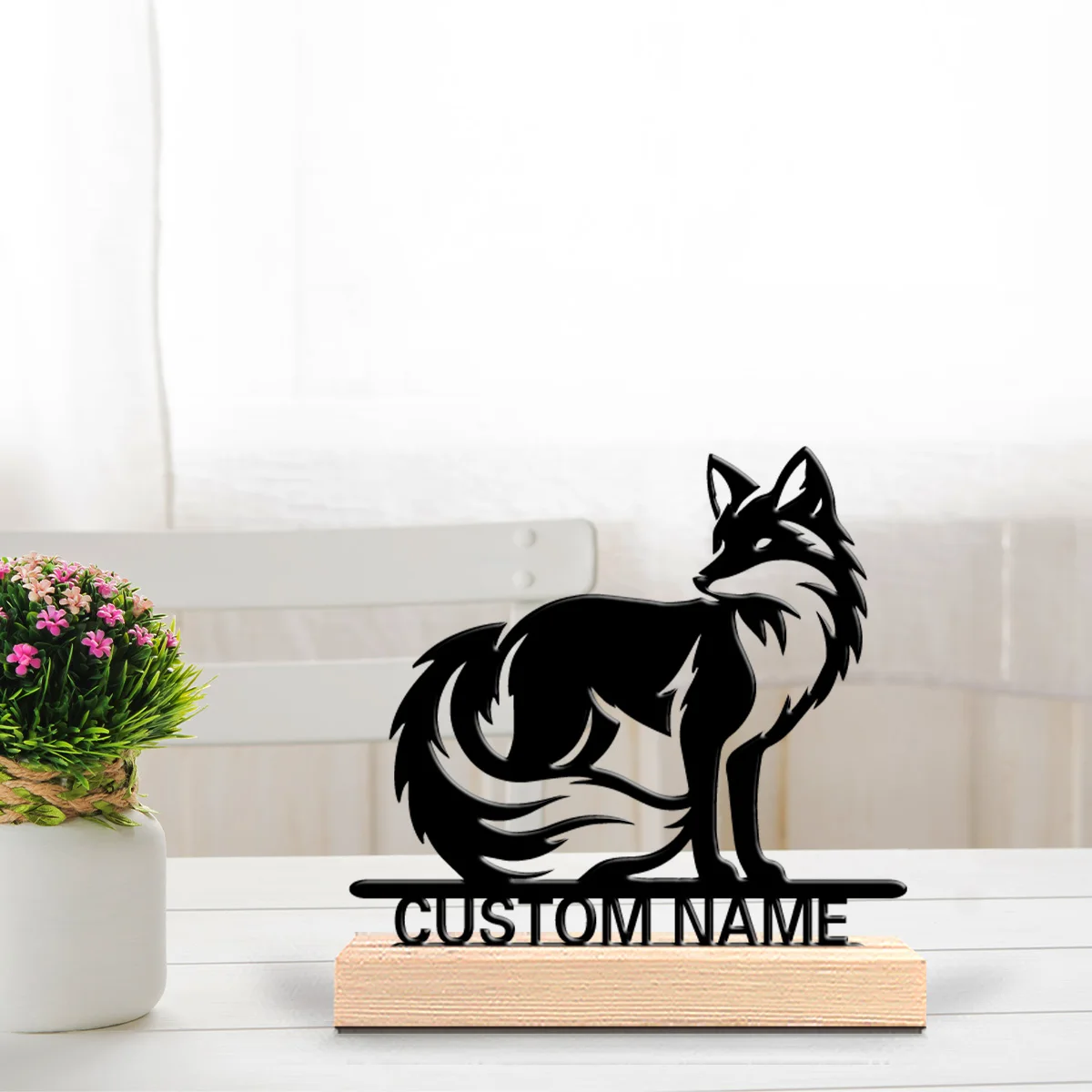 1pc Fashion wolf Customized Letter Metal Statue Iron Ornament Handicraft With Wood Base Iron Sculpture Office Desk