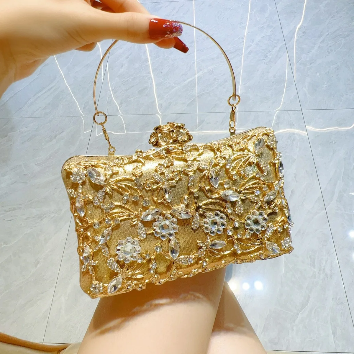 

Fashion Bling Shiny Square Bag Luxury Women's Handbag Glitter Rhinestones Diamond Clutch Purse Wedding Party Crossbody Bag