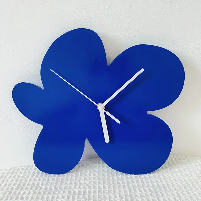 Nordic Flower Shaped Clock Wooden Blue Silent Mechanical Wall Clock Battery Operated Living Room Dining Room Home Decorations