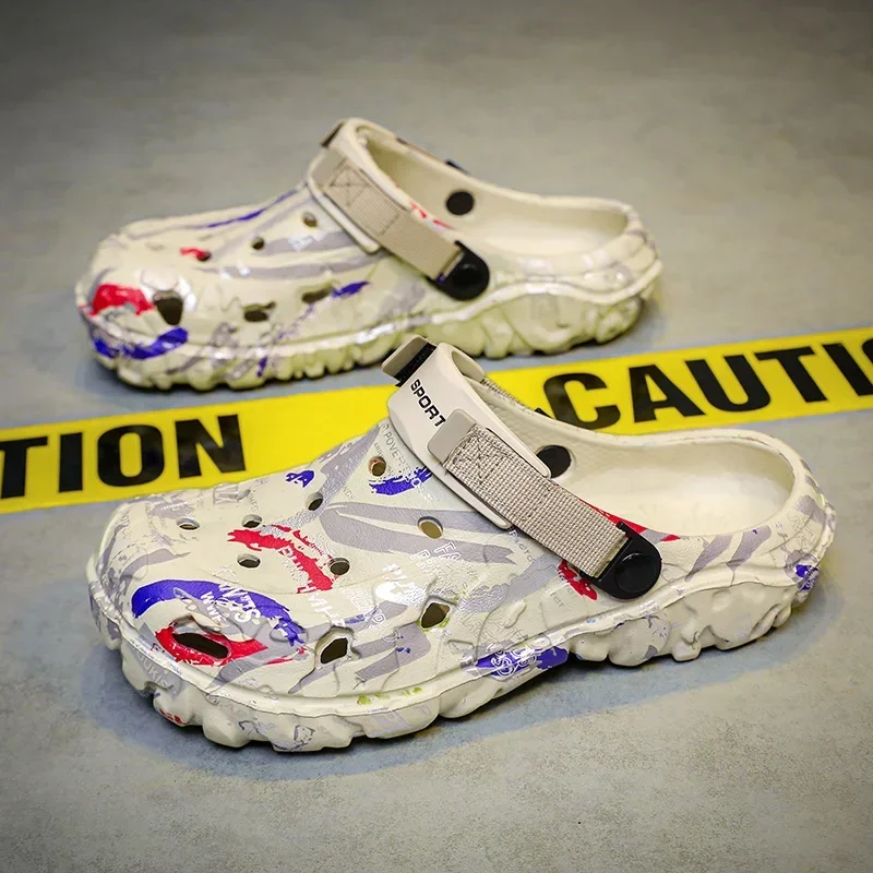 ELUVA 2025 New Men's Sandals Lightweight EVA Beach Slippers Non-Slip Water Shoes For Men Quick Dry Outdoor Sandals For Men_voghion.com