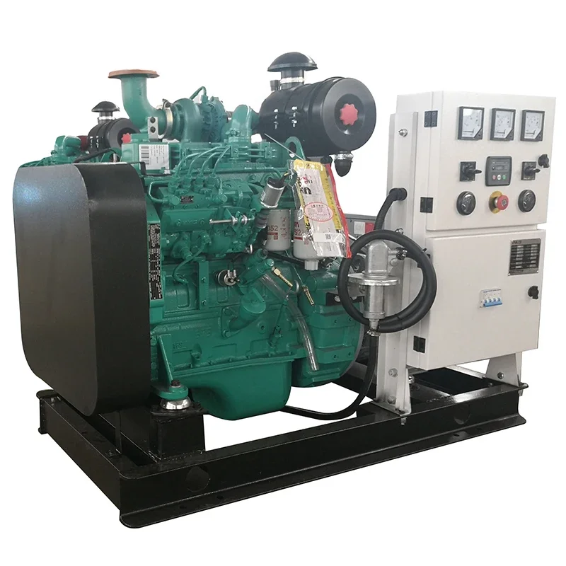 50HZ 400V CCS Certificate 100KVA  Powered by Cummins marine engine 80KW Seawater Cooling Marine d i e s e l Generator