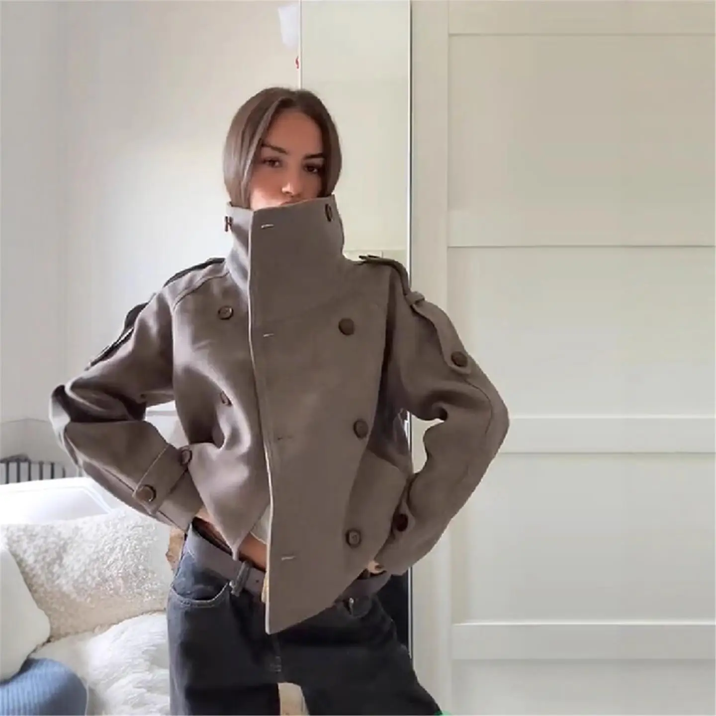 Fashionable Pure Color Short Woolen Coat with Button Stand Collar New Arrival Autumn 2025 Pure E-commerce Exclusive Chinese O...