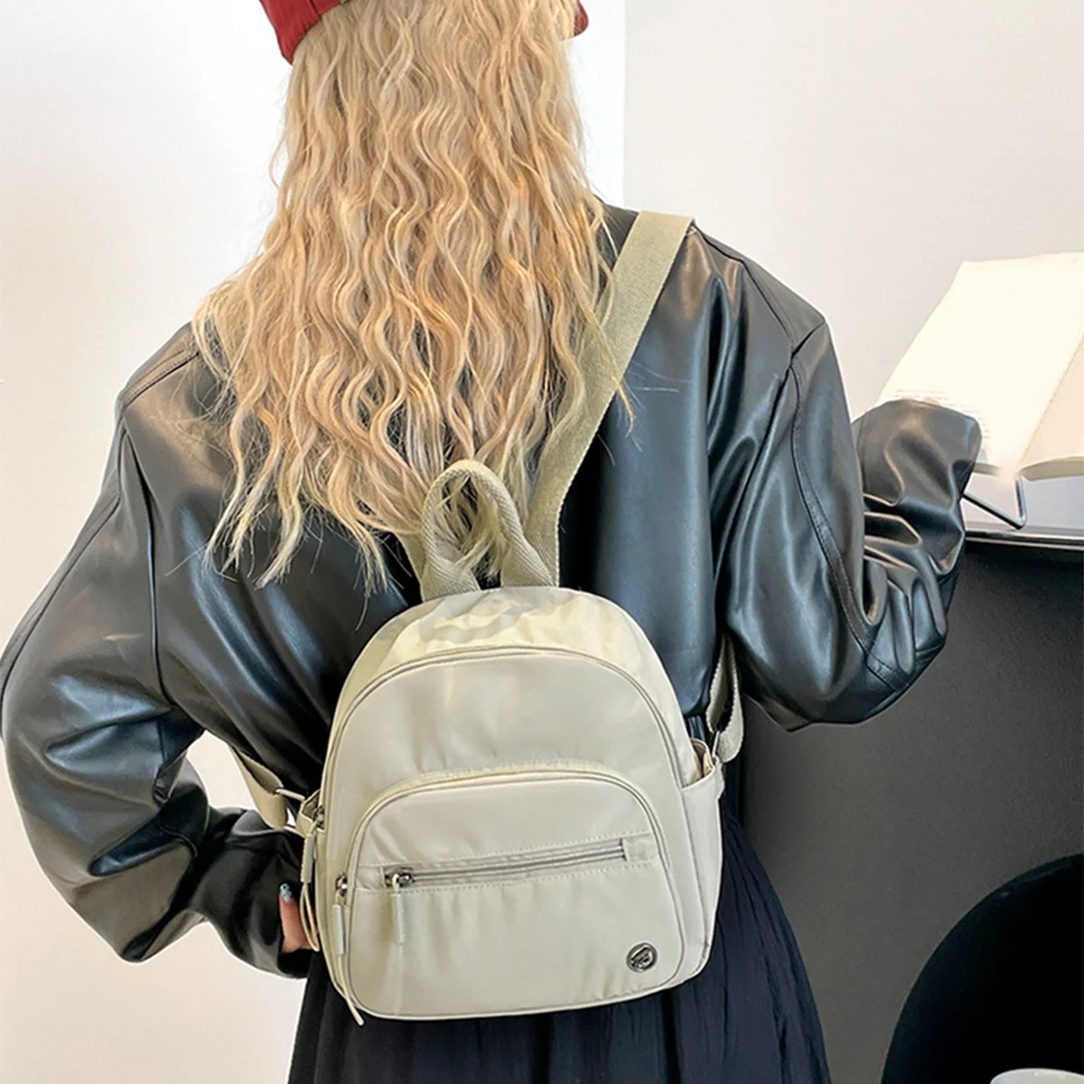 

Women'S Large Capacity Backpack Multi-Pocket Practical Lightweight Multi-Functional For Casual Travel Commuting Daily Use Bag