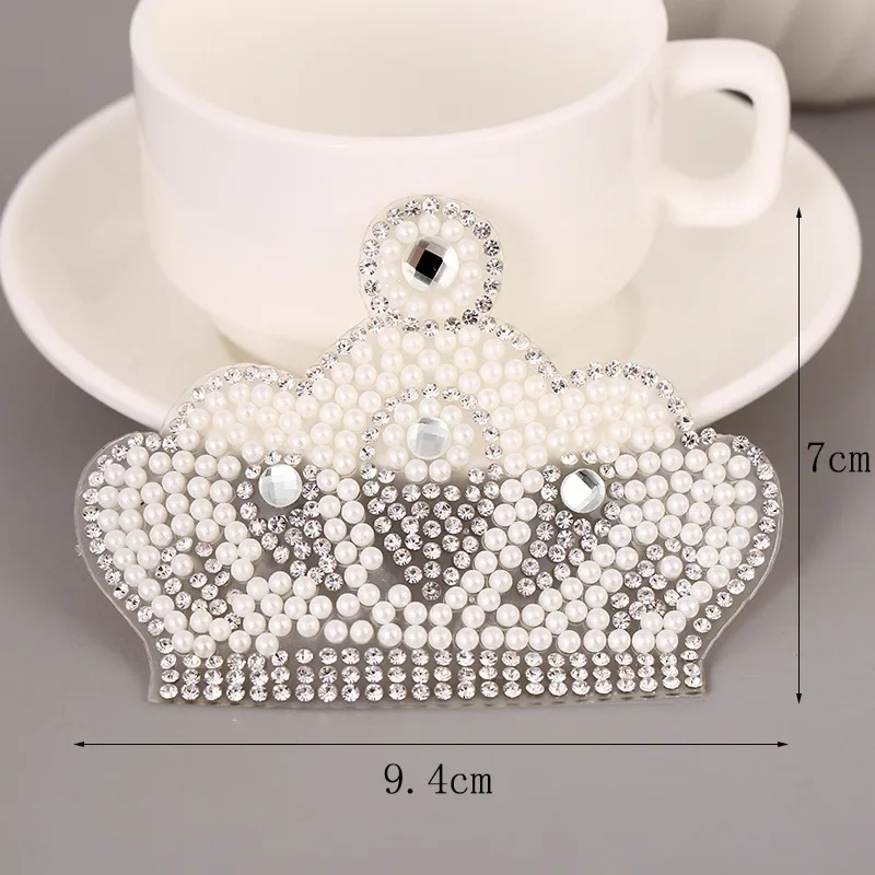 Pearl Diamond Crown Iron on Patches for Clothes Bag Hot Fix Rhinestone Beaded Clothing Crystal Patch Applique Sticker Stripe DIY