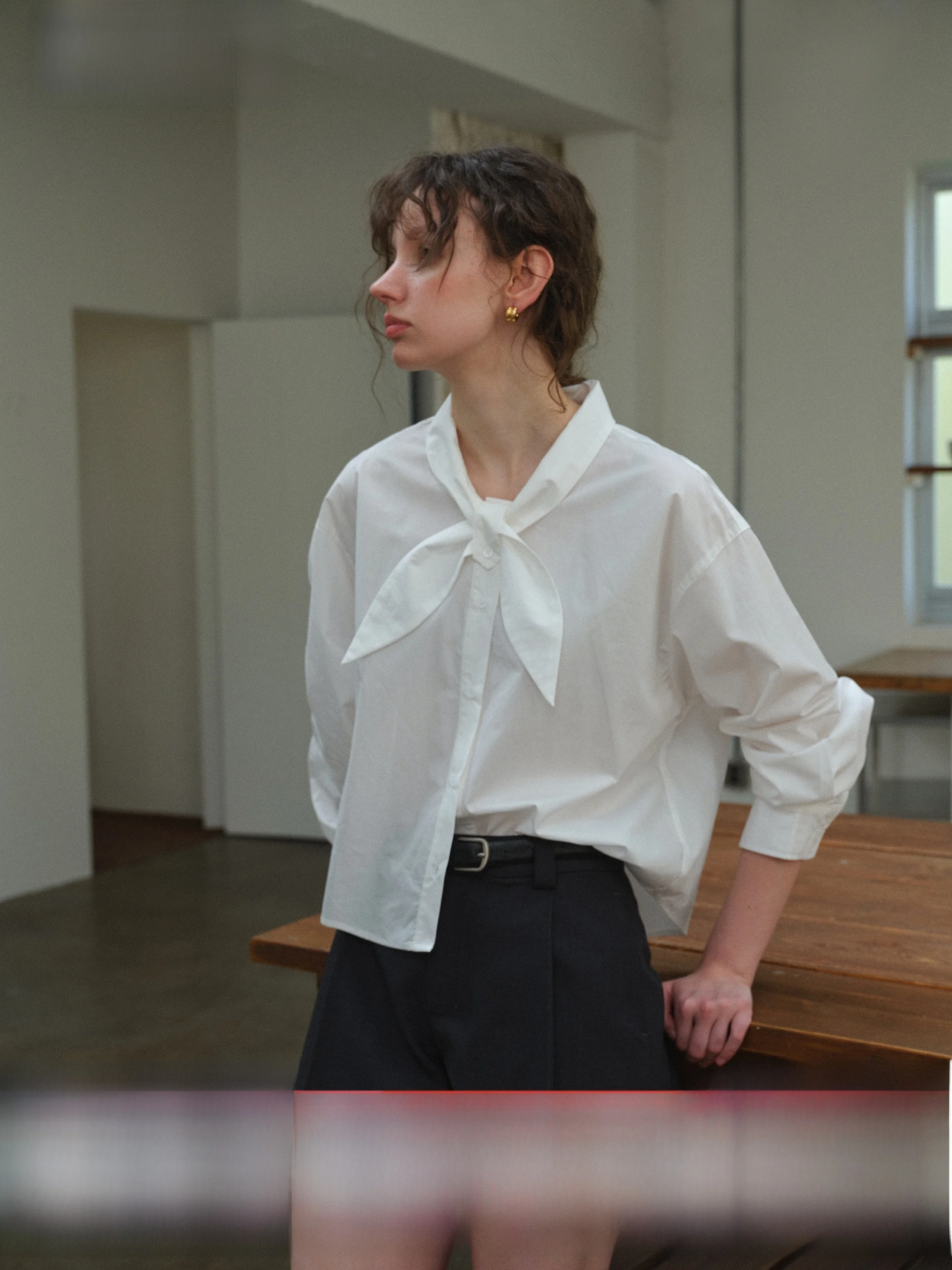 

Versatile Loose Fit Long Sleeve Shirt Women's Base Layer Shirt Spring Cotton Blend Collared Shirt Layering Top Youthful Look
