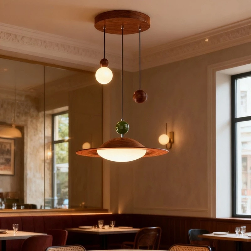 

Medieval restaurant chandelier personalized art French pastoral atmosphere lighting