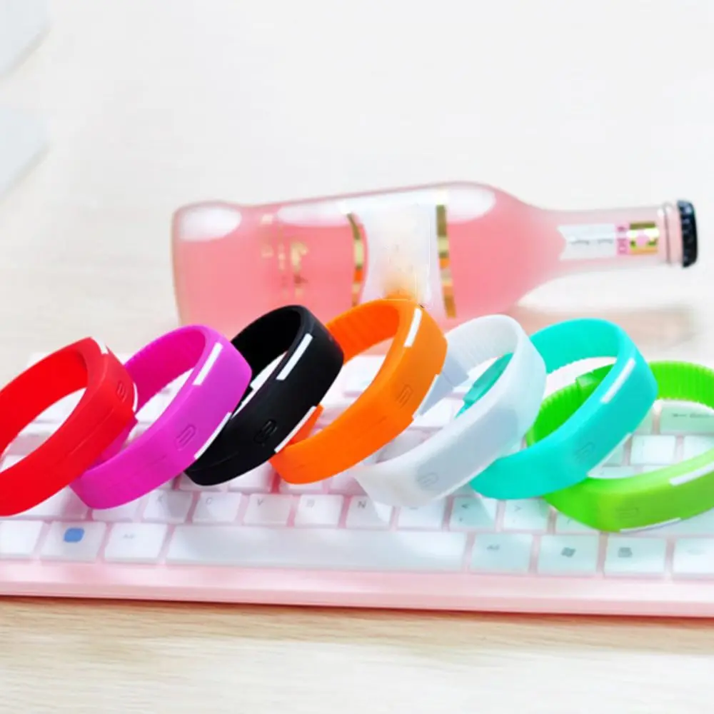 Fashion Silicone Outdoor Wristband Bracelet LED Touch Wrist Watch Electronic Watch Touch Digital Watch Sports Wristwatches