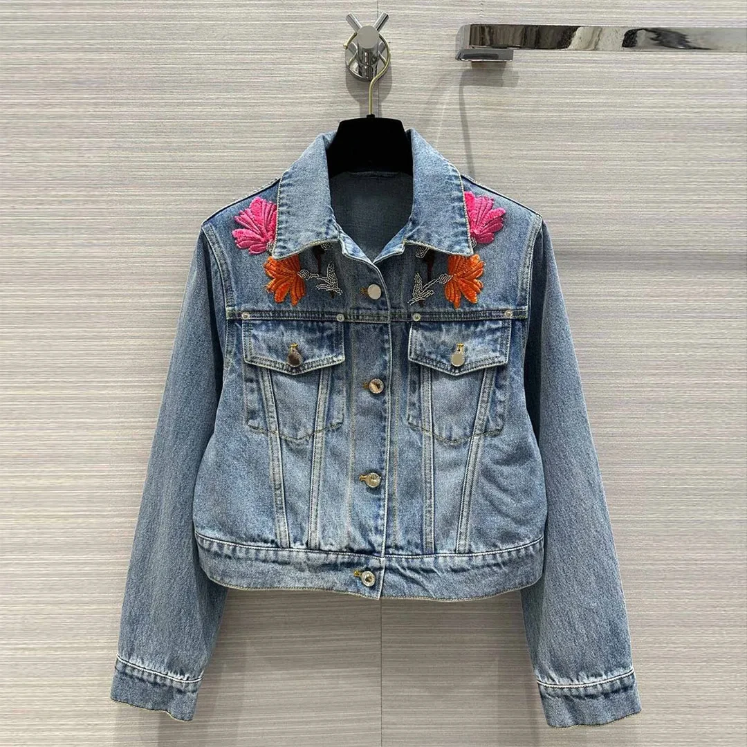 

2024 New Autumn Fashion Denim Jacket Women Lapel Long Sleeve Beading Embroidery Flower Front Pockets Buttons Vintage Short Coat