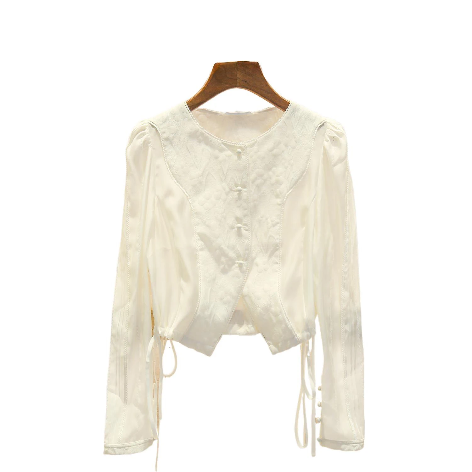 

High-End Retro Court Sle White Floral Embroidery ort irt Women's Casual Loose Fit Button up Top by Nan You