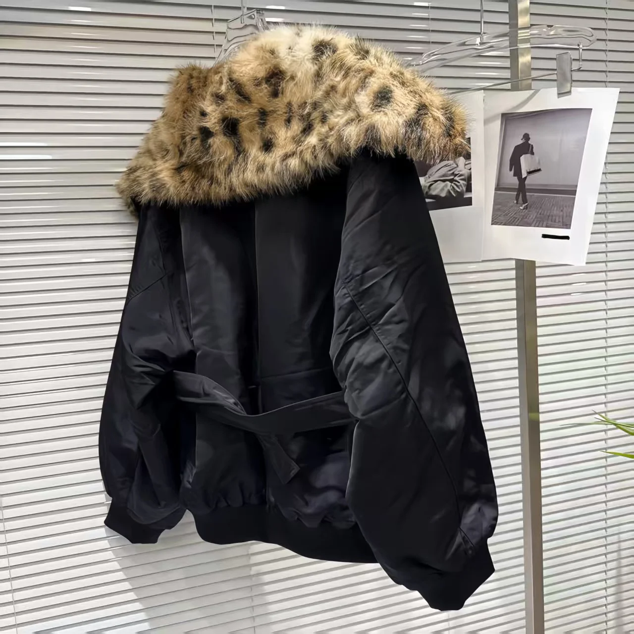Women Faux Fur Collar Coat Winter Jacket Female Short Warm Parkas Sashes Zippers Outwear Fashion Overcoat