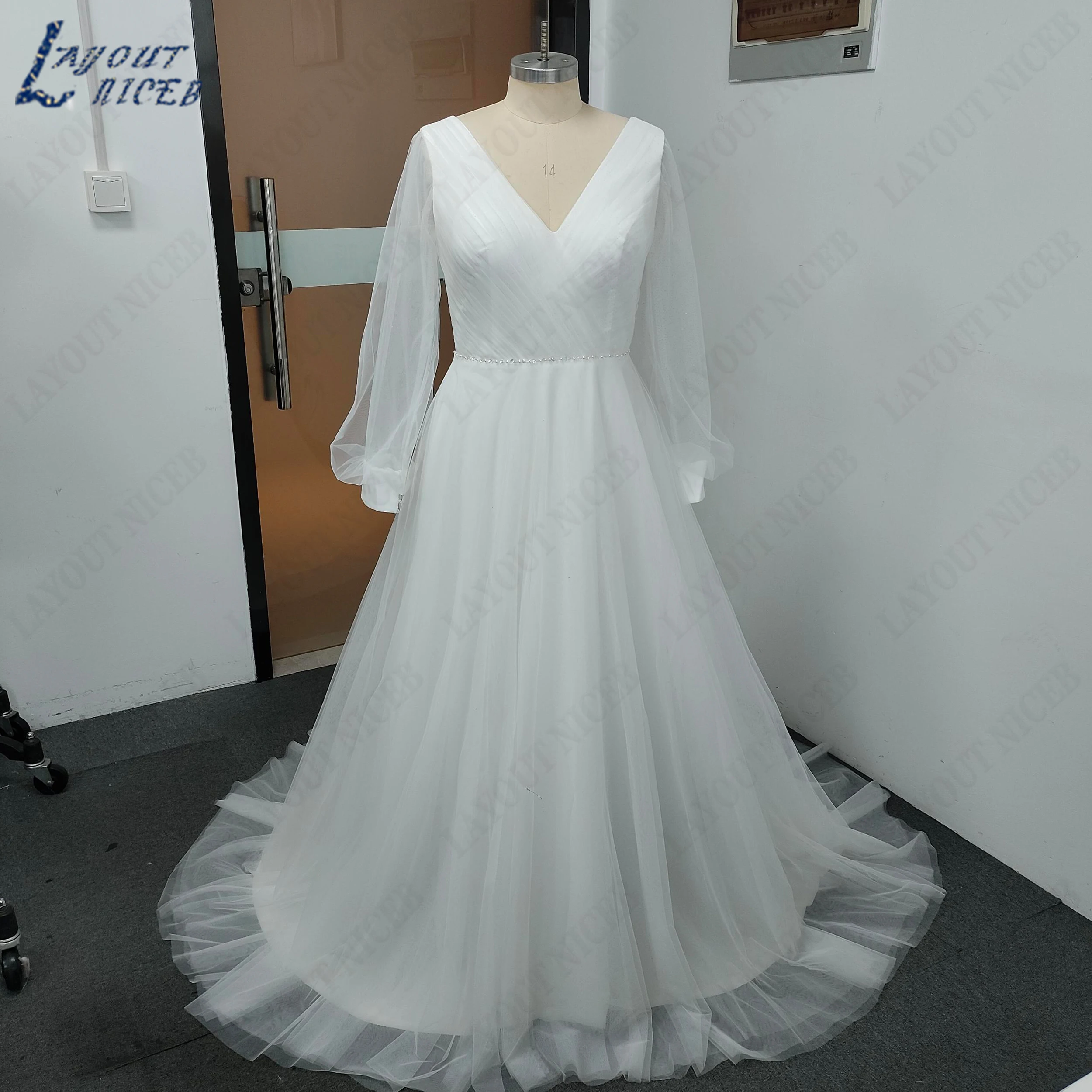 LAYOUT NICEB V-Neck Full Puff Sleeves Bridal Gowns 2024 Backless A-Line Tulle Wedding Dresses Back Lace Up Vestidos De Fiesta