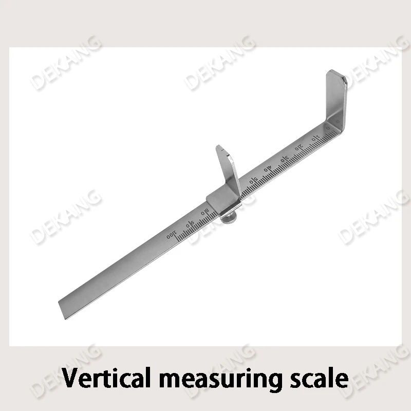 การวัดความหนาของขอบกระดูกด้วยคาลิเปอร์แบบตั้งตรงของเครื่องชั่งดิจิตอลสำหรับแบบจำลองฟันปลอมเคลือบฟันแบบแว็กซ์ของรากฟันเทียม