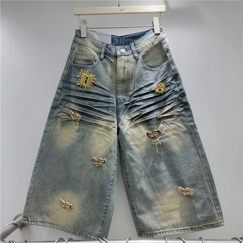 ANJY Spring Summer New Women Trend Streetwear Metal Decorated Pleated Jeans Loose Distressed Ripped Wide-Leg Denim Shorts A22555