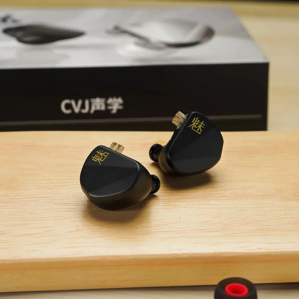 

CVJ Mei Earphones 1DD+2BA Wired Hybrid in Ear Monitoring Music Earphones with 2 Tuning Switches High Fidelity HIFI Earphones