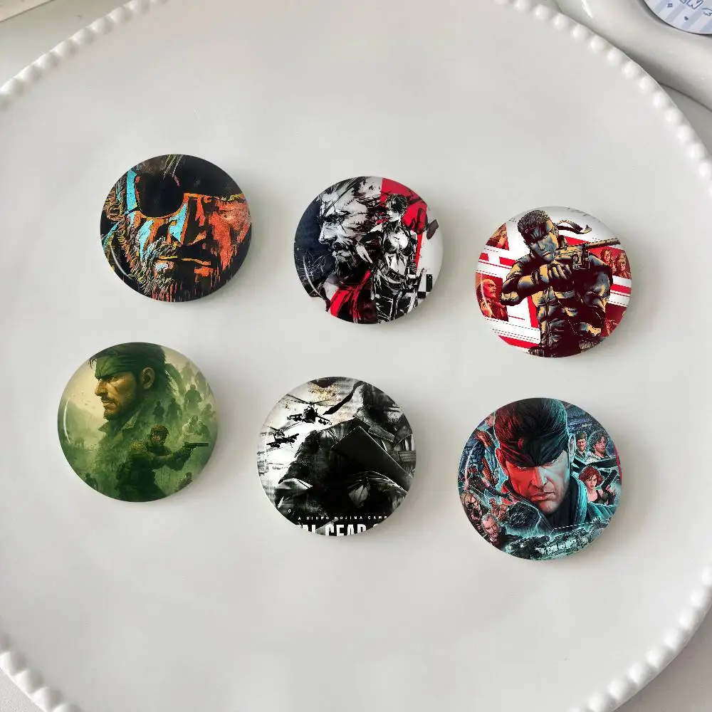 Metal Gear Solid Classic Video Game Character Anime Brooches Cute Cartoon Badge Jacket Jeans Lapel Pin Gift Accessorie