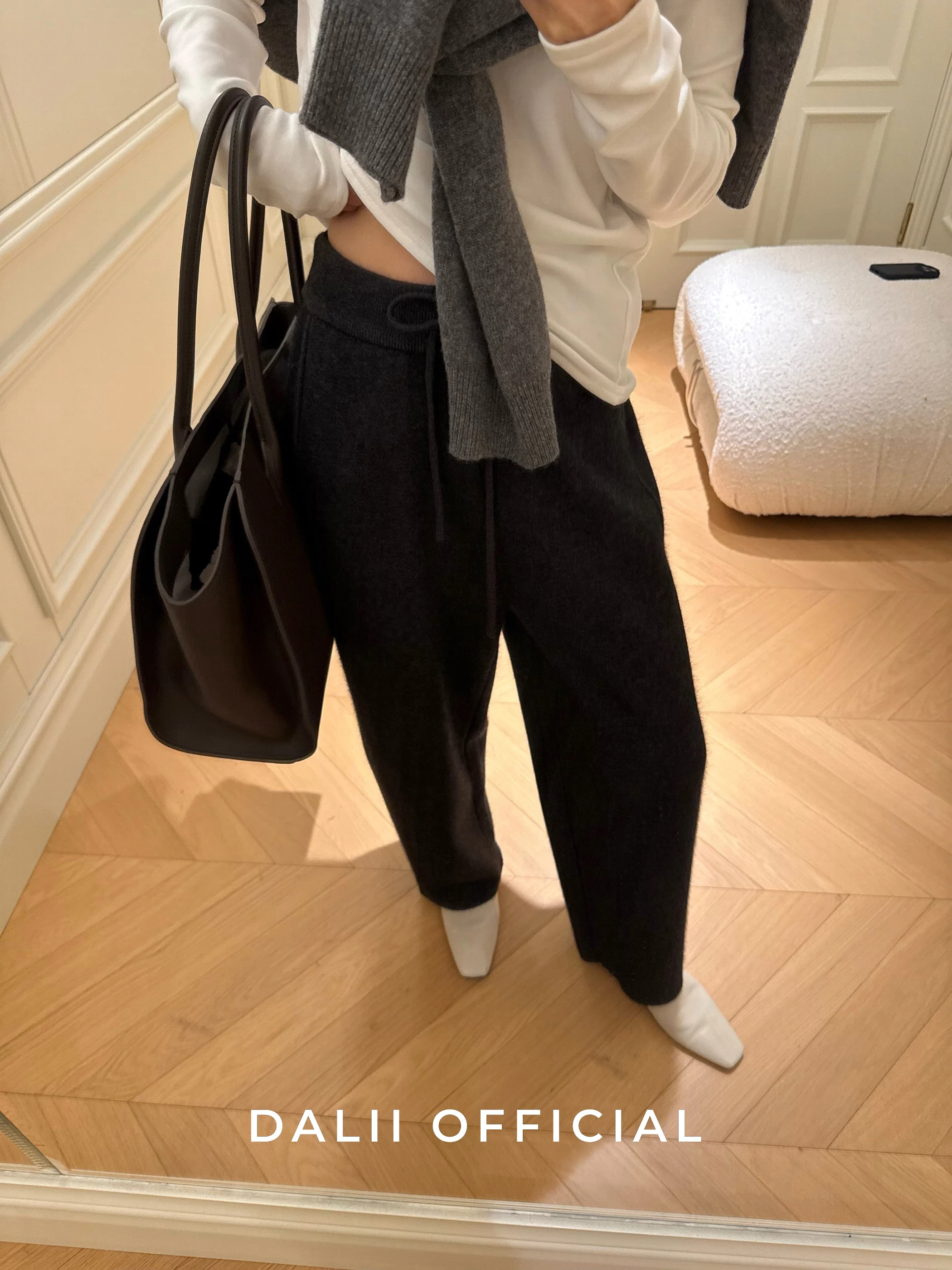 

Повседневные свободные брюки с широкими штанинами, утолщенные, с эластичным поясом на шнурке, удобные брюки-бананы для женщин