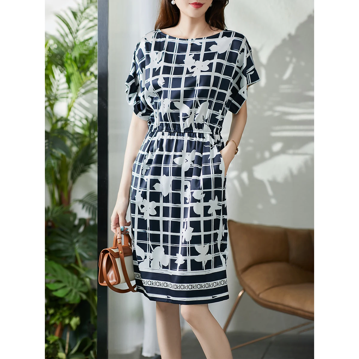 

Summer New Women's Printed Waist-Cinching Straight Midi Skirt Korean Sle High Waist round Ne ort Sve Dr