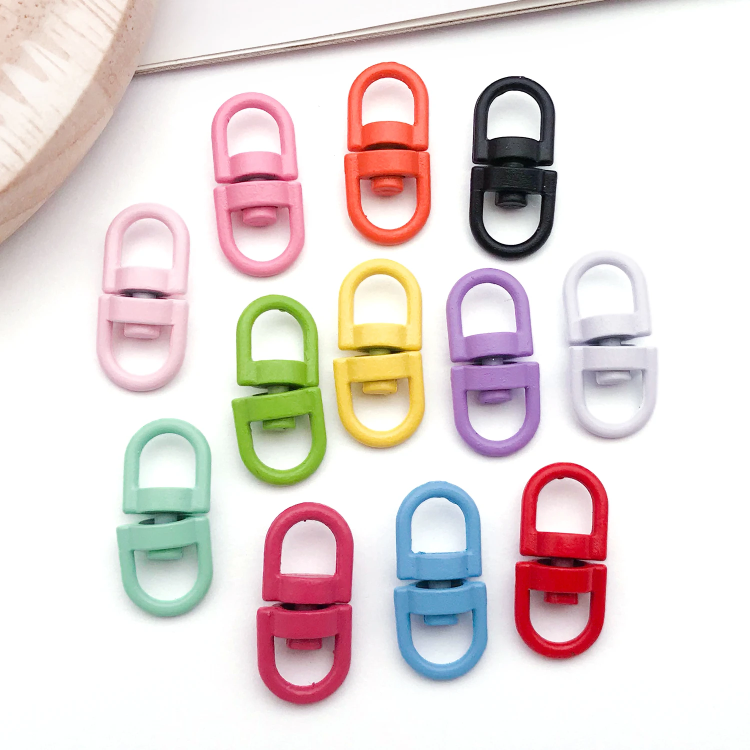 20pcs Metal Rotate Buckle Key Rings Swivel Dog Buckle Holder Connectors for DIY Keychain Jewelry Making Accessories