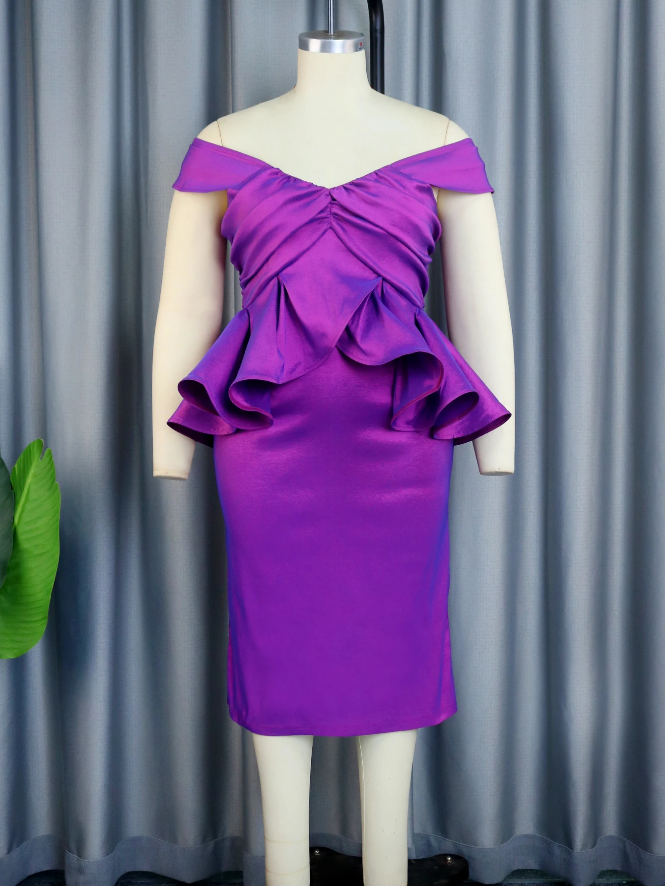 Purple Bare Shoulder Dresses for Women Sleeveless High Waist Peplum Package Hip Midi Evening Birthday Party Large Size Outfits